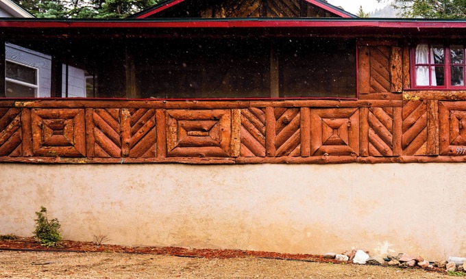Cascade-Chipita Park Cabina | Charming, Historical Cabin in Cascade-Chipita Park