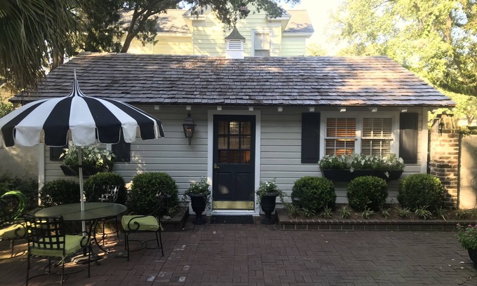 Georgetown Cabaña | Casita histórica en el corazón de Georgetown: ¡a solo un minuto de la playa!