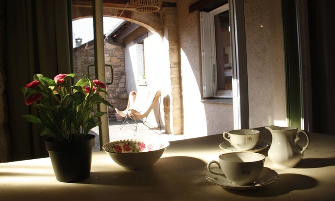 Castelnau-Pegayrols Casa | Encantadora casa en un pueblo medieval rodeado de hermosa naturaleza.