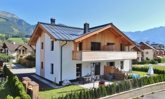Leogang Casa | Charming holiday home near the ski bus