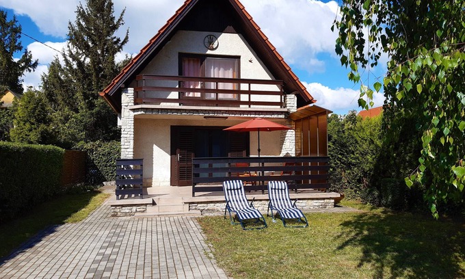 Zamardi Casa | Encantadora casa de vacaciones a 50 m del lago