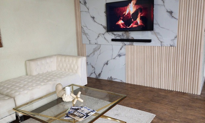 West Park Apartamento | Charming House Mins away from Attractions