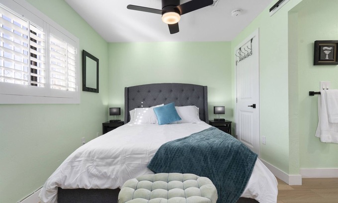 Alhambra Casa | Charming Home in Phoenix with reliable WiFi!