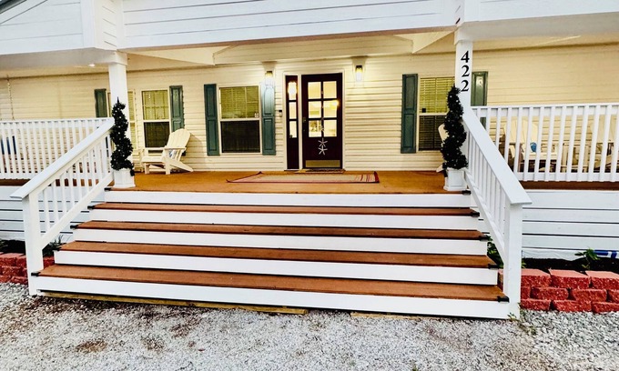 Santa Rosa Beach Cabaña | Charming home in Santa Rosa Beach, FL, located near 30A Beaches and Destin.