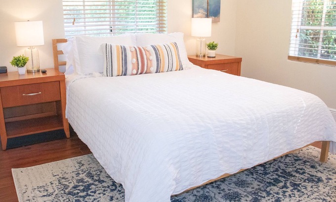 Southwest Casa | Charming Home w/ HOT TUB!