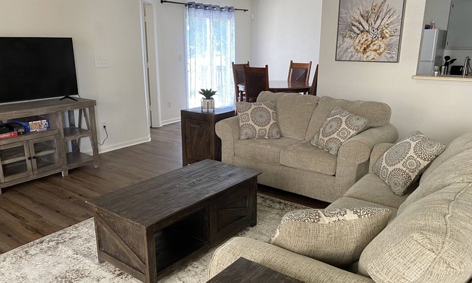 Greenwood Casa | Charming Home With King Bed Suite In Friendly Neighborhood