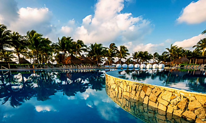 Playa del Carmen Hotel | Charming hotel in Playa del Carmen with a nature vibe. Relax in paradise.