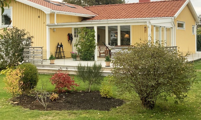 Steninge Casa | Charming house 300 m from Steninge's warm sand dunes and sea | SE02058