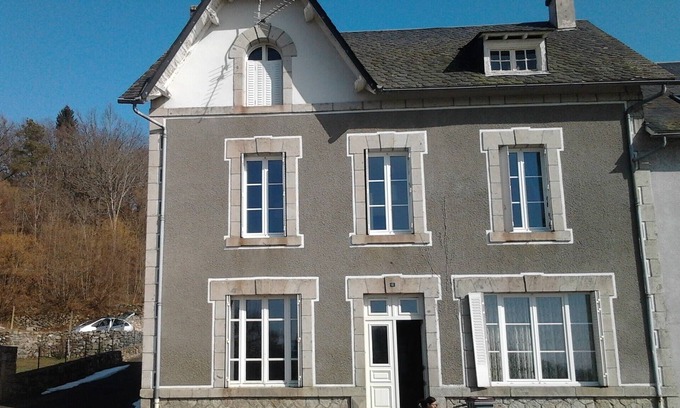 Lanobre Casa | Casa con encanto en un pueblo típico, muy cómodo y totalmente equipado
