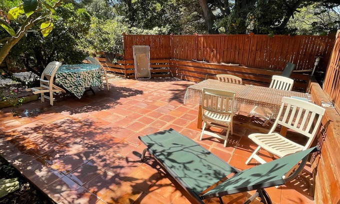 Porquerolles Casa | Casa con cocina, terraza y jardín. Plazas 6