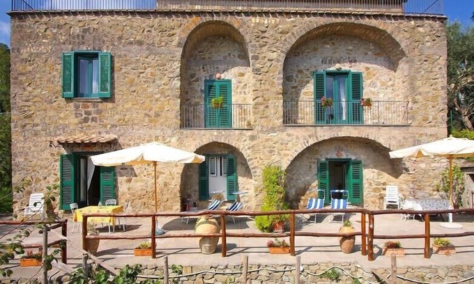 Sant'Agata sui Due Golfi Apartamento | "Charming House" Country Chic Home with sea view