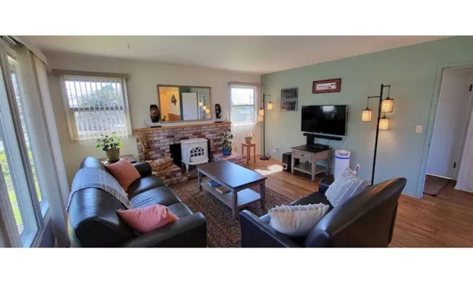 Arcata Casa | Charming house\ Perfect location in Downtown Arcata