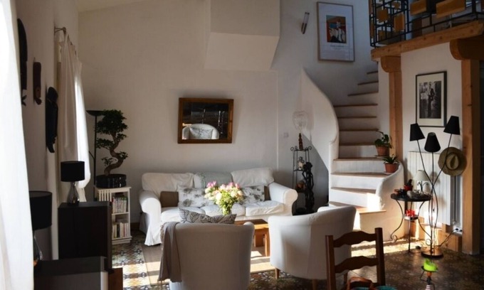 Le Pouget Casa | Encantadora casa enólogo - Terraza rehecho en 2015