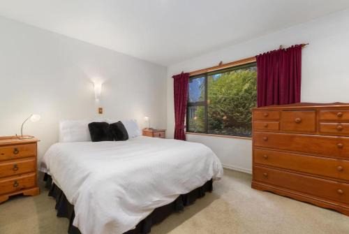 Frankton Casa | Charming house with lovely views