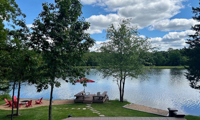 Wright City Chalet De Esquí | Frente al lago de lujo 3BR / 2Bath Innsbrook Chalet