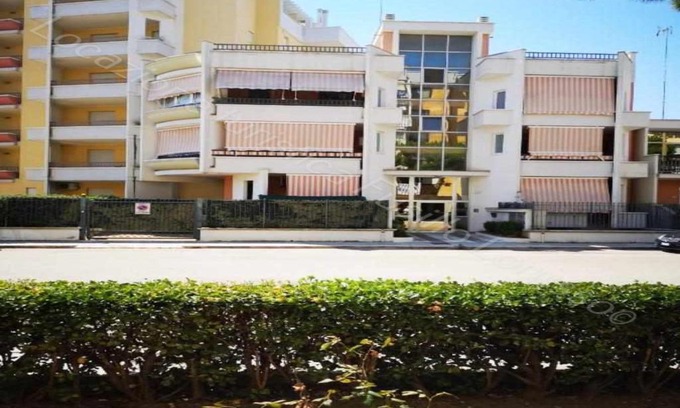 Barletta Apartamento | Charming Italian Apartment in Barletta with Garden and BBQ