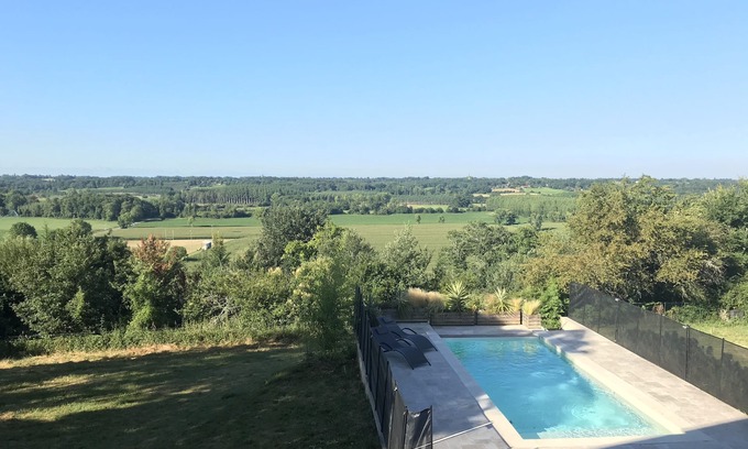 Panjas Casa | Charming large family house