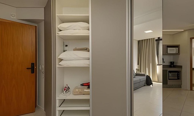 Centro Apartamento | ¡Loft Encantador en el Centro de la Ciudad!