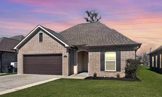 Houma Casa | Charming Louisiana Getaway – Comfort & Southern Hospitality! in Houma, LA