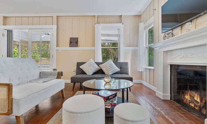 Southwest Coconut Grove Casa | Charming Mango Grove Cottage, Coconut Grove