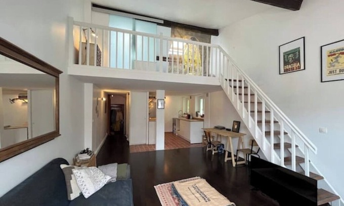 Montmartre Apartamento | Charming Montmartre Duplex