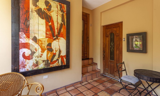 Rincon Apartamento | Ahora $ 75 / noche - Wifi gratuito, estudio con aire acondicionado, 1 a 3 personas