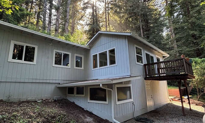Ben Lomond Casa | Charming mountain get away 1-bedroom house in cool Ben Lomond with WiFi