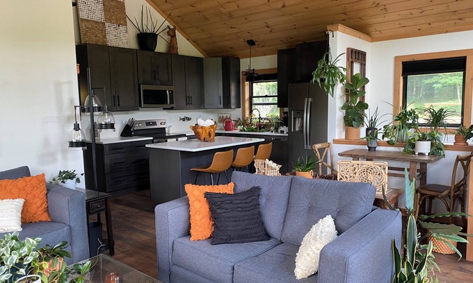 Roan Mountain Casa | Charming Mountain Cabin: 2 Bd +loft w Fireplace on Creek and Pond on 15 acres