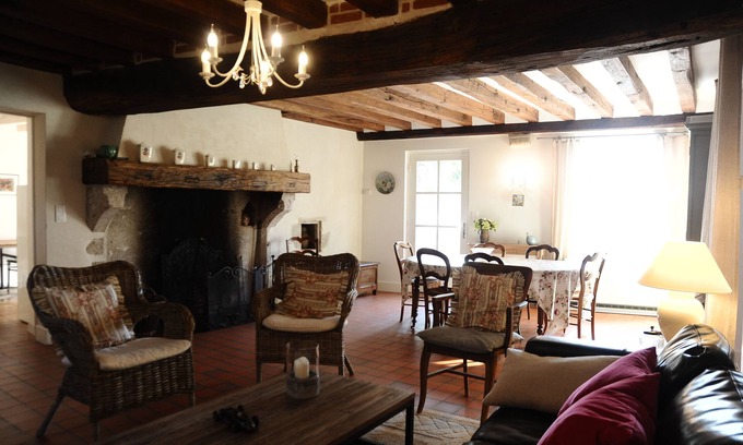 Saint-Denis-sur-Loire Casa | Encantadora casa antigua en Saint Denis sur Loire