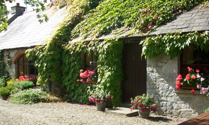 Pallaskenry Cabaña | Encantadora casa de campo del viejo mundo, cerca de Adare