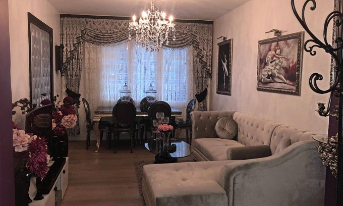 Republique–Point-du-Jour Apartamento | Charming Parisian Appartment