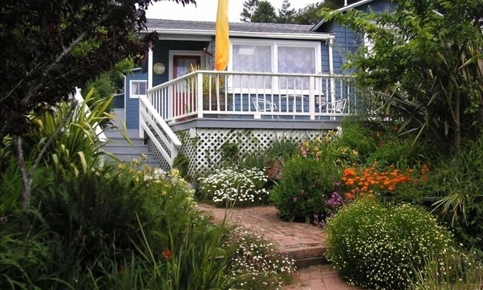 Point Reyes Station Casa | Cabaña con Encanto Point Reyes con terrazas y jardín encantador