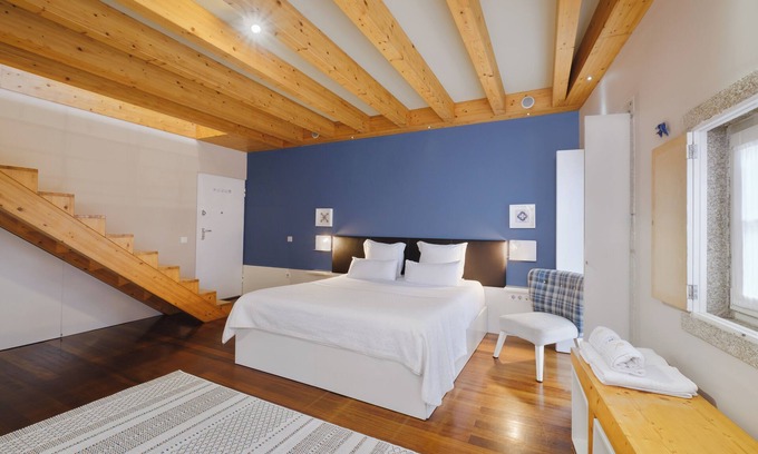 Centro / Baixa Apartamento | ¡Alójate en el corazón de Oporto con vistas al río!
