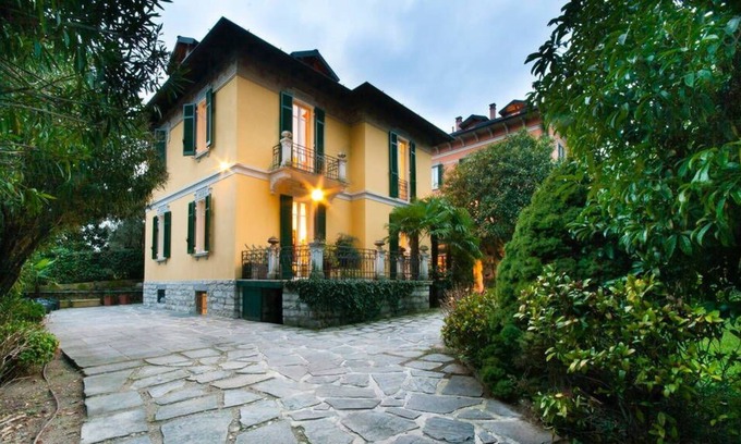 Cernobbio Villa | Encantadora villa privada justo al lado de Villa d'Este, totalmente restaurada
