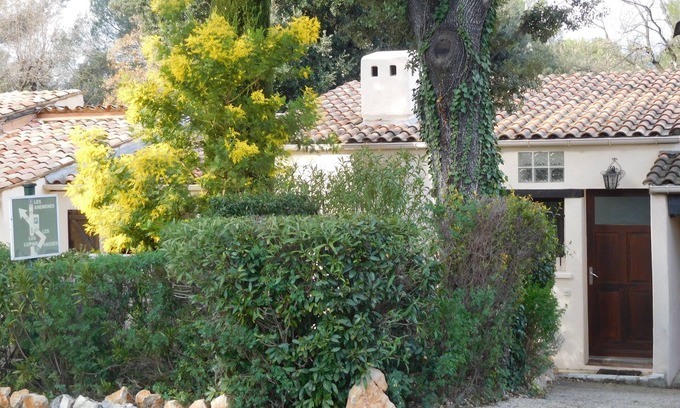 Grasse Casa | Adorable casa provenzal en dominio seguro de lujo con piscina