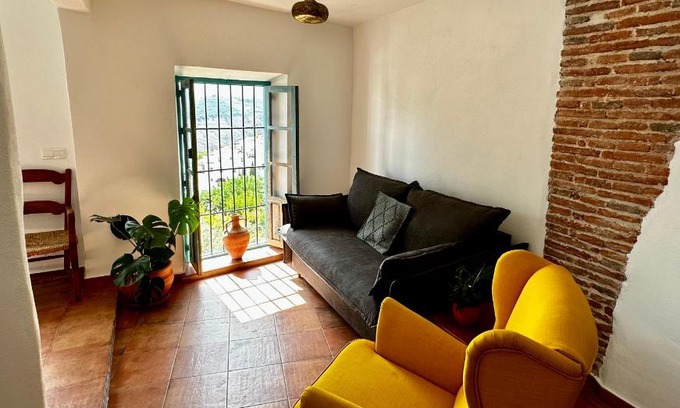 Frigiliana Apartamento | Charming, Quiet Gem in Frigiliana's historic center