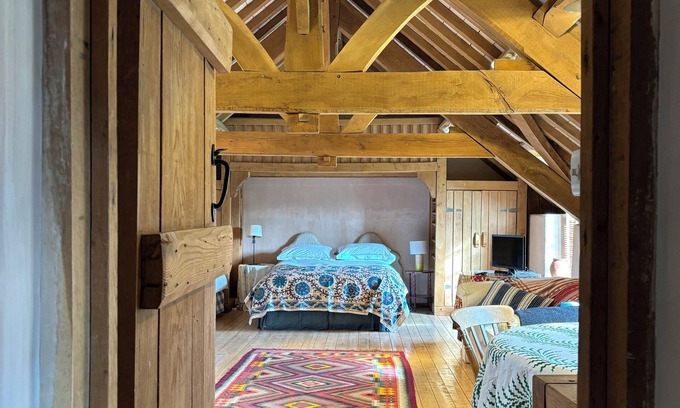 Weston-on-the-Green Otro | Charming, rustic self-contained Farmhouse Annexe near Oxford