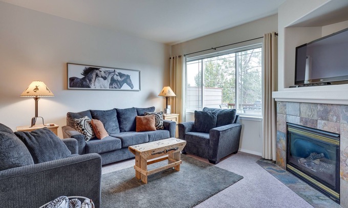 Redmond Casa | Charming Redmond Townhome w/ Resort Amenities