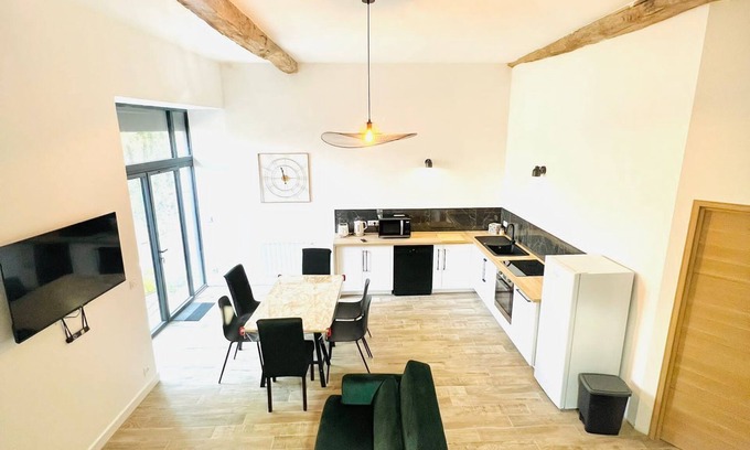 Civaux Casa | Charming renovated barn near Futuroscope