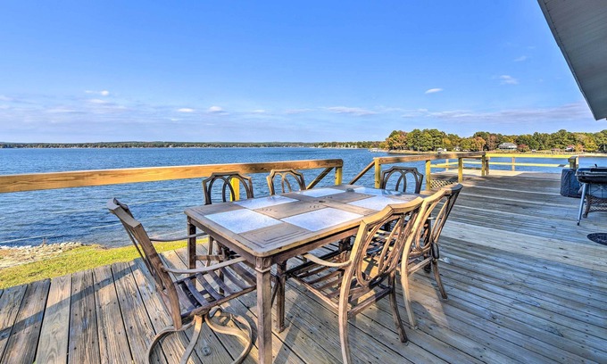 Ridgeway Cabaña | Charming Ridgeway Cottage on Lake Wateree!