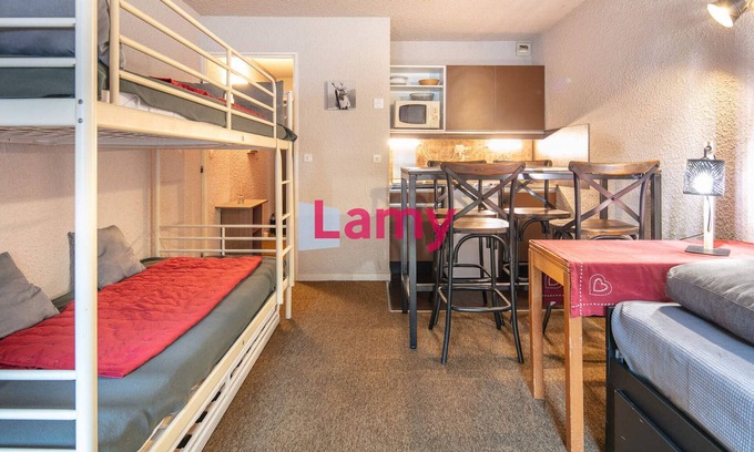 Correncon-en-Vercors Apartamento | Acogedor estudio a pie de pistas, 4 pers, Corrençon-en-Vercors