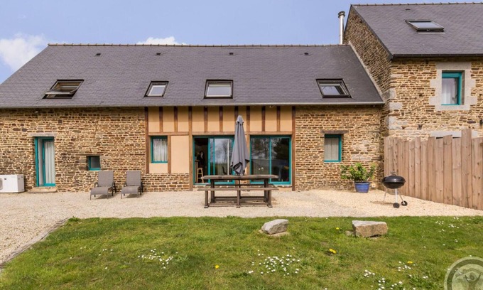 Saint-James Cabaña | Casa rural acogedora con jardín, terraza y chimenea en Saint-James
