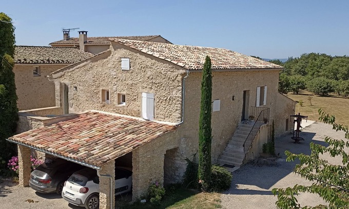 Forcalquier Casa | Charming, spacious gîte in the heart of nature, ideal for family vacations.