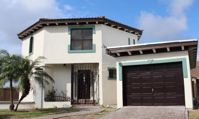 Brownsville Casa | Charming Spanish Home in the Heart of Brownsville