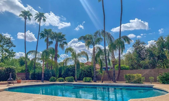Buenavante Casa | Charming Spanish Home BEST Scottsdale location