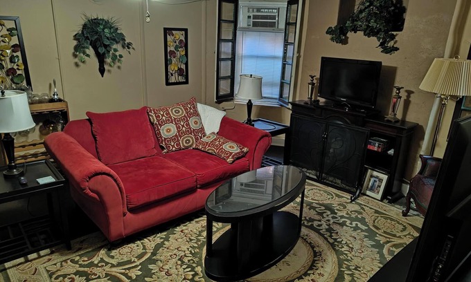 Dayton Apartamento | Charming St Anne's Hill apartment in vibrant Dayton