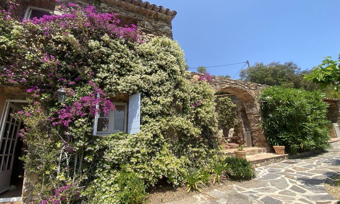 La Garde-Freinet Casa | Charming stone house 20 min from St-Tropez