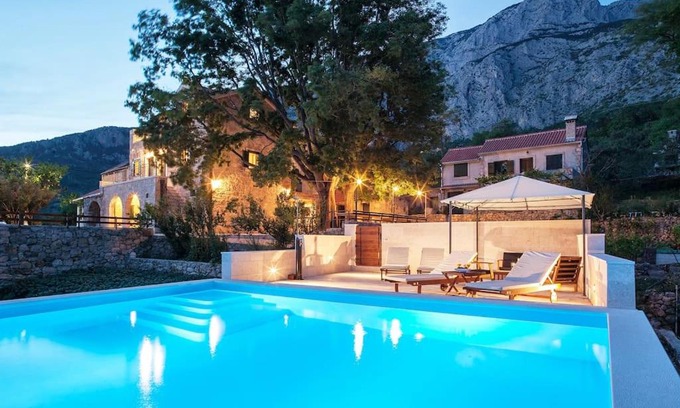Tucepi Casa | Charming stone villa Silva