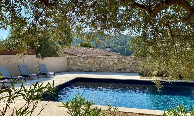 Caseneuve Casa | Charming stonehouse with breathtaking views of the Luberon national park