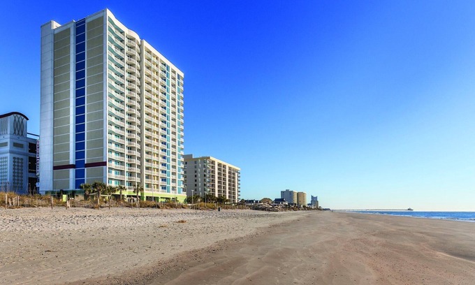 Ash Complejo | Charming Studio at Club Wyndham Towers on the Grove, North Myrtle Beach